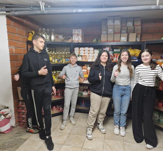 Skupljeno 400 kg hrane za Košaru dobrote!